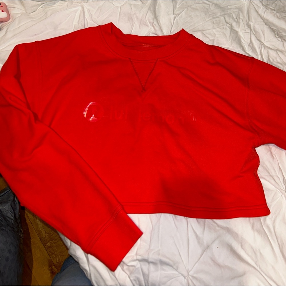 Lululemon Cropped Sweatshirt